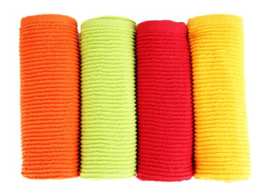 renkli havlu üzerinde beyaz izole