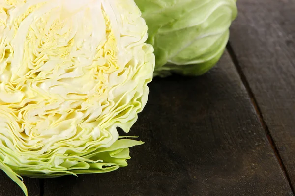 Cabbage on wooden background — Stock Photo, Image