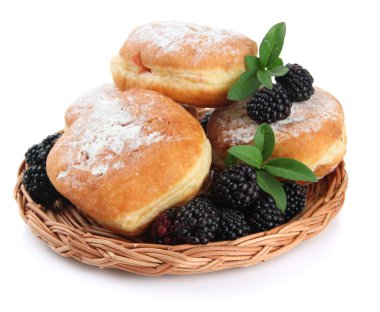 çilek, beyaz izole ile lezzetli börekler