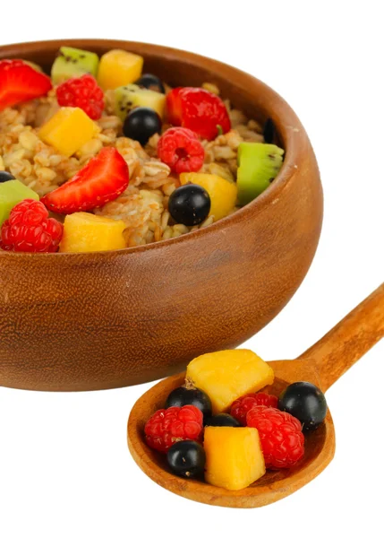 Harina de avena con frutas aisladas en blanco —  Fotos de Stock