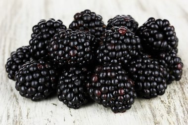 tatlı Blackberry'li üzerinde tablo yakın çekim