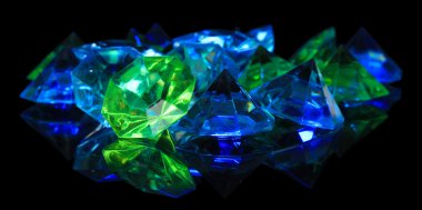 koyu renk arka plan üzerinde elmas