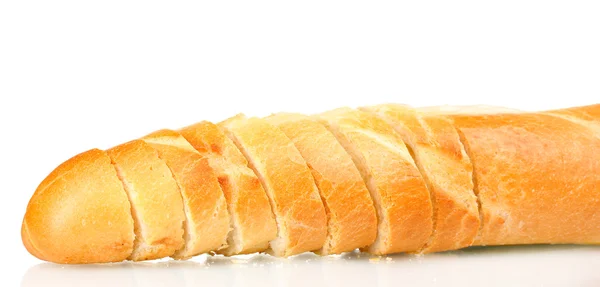 Köstliche geschnittene Baguette isoliert auf weiß — Stockfoto