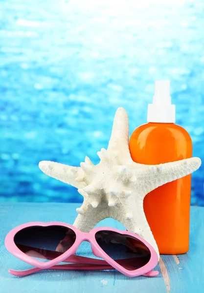 Beach items on beach background — Stock Photo, Image