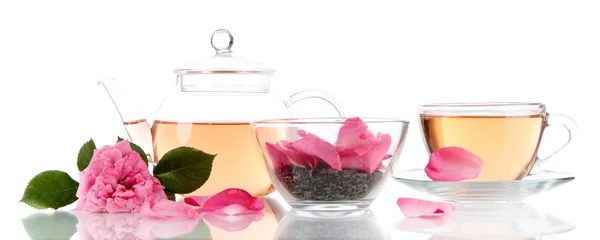 Bollitore e tazza di tè da tè rosa isolato su bianco — Foto Stock