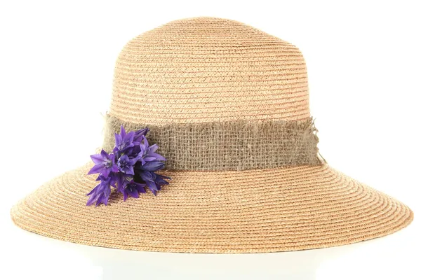 Όμορφο καλοκαίρι καπέλο, που απομονώνονται σε λευκό — Φωτογραφία Αρχείου