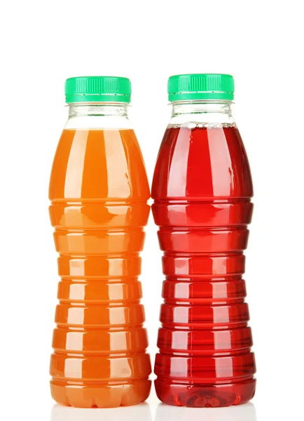 Assortimento di bottiglie con succhi di frutta gustosi isolati su bianco — Foto Stock