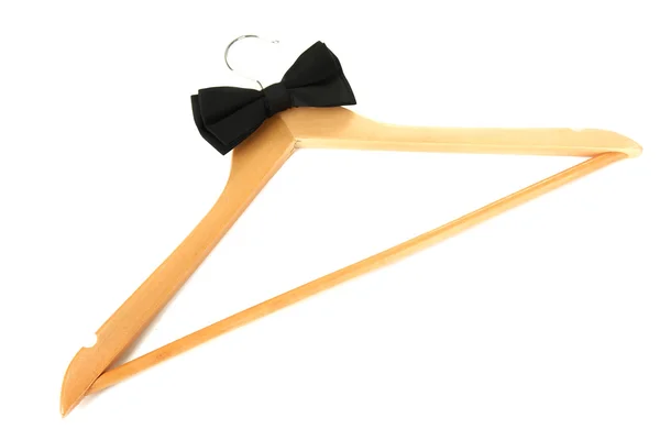 Laço preto gravata no cabide de madeira, isolado no branco — Fotografia de Stock