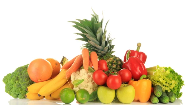 Surtido de frutas y verduras frescas, aisladas en blanco —  Fotos de Stock