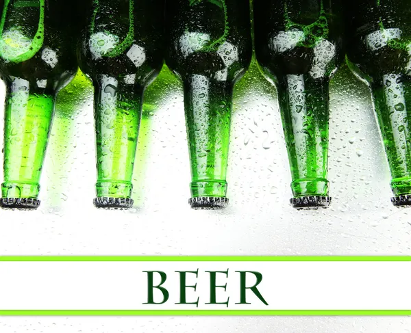 Flessen bier, close-up — Stockfoto