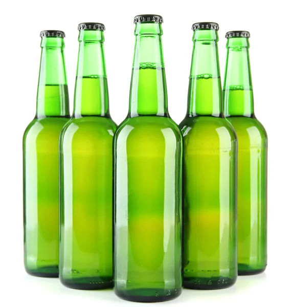 Botellas de cerveza aisladas en blanco —  Fotos de Stock