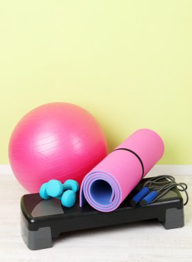 fitness salonunda için farklı araçlar