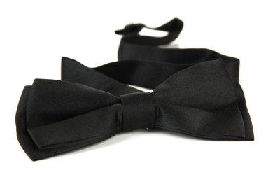 siyah üzerine beyaz izole papyon