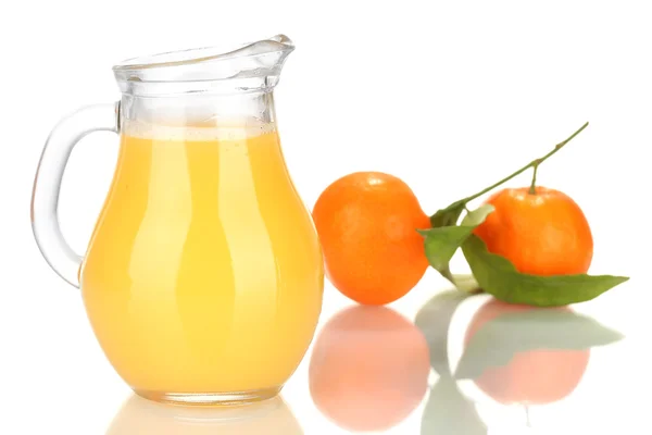 Jarra llena de jugo de naranja, aislado en blanco —  Fotos de Stock