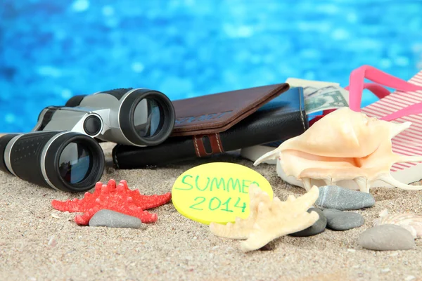 Conceptual image of summer holidays. On sea background — Stock Photo, Image