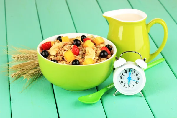 Oatmeal with fruits on table close-up — Stock Photo, Image