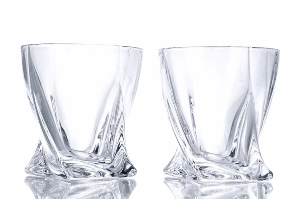 Vasos vacíos, aislados en blanco —  Fotos de Stock