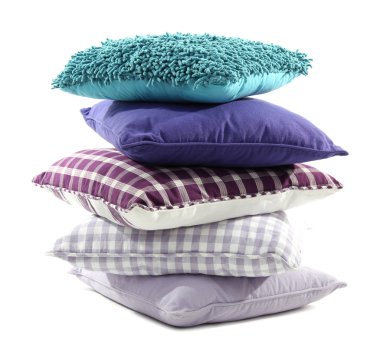 hill renkli yastıklar üzerinde beyaz izole