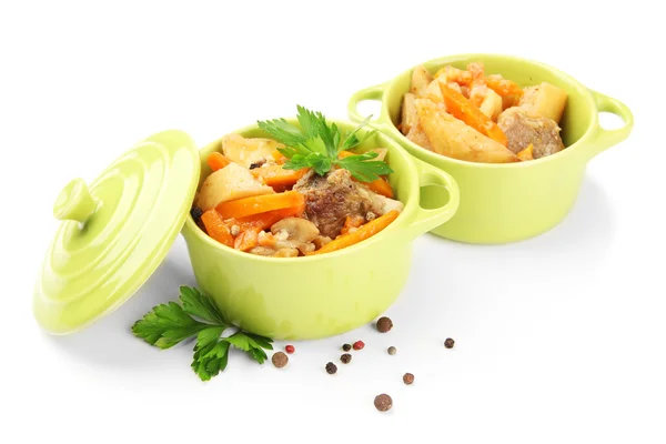 Homemade beef stir fry with vegetables in color pans, isolated on white — Stock Photo, Image