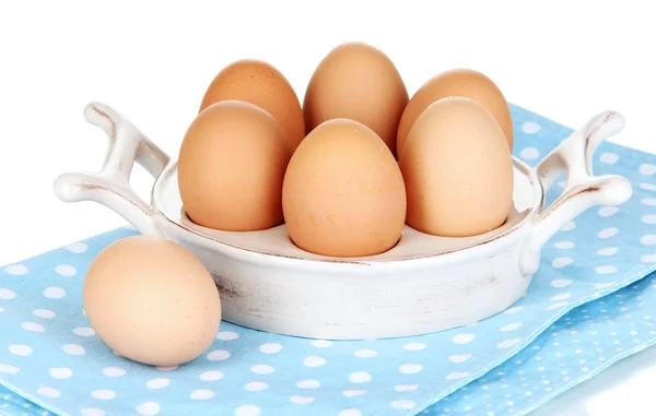 Œufs en assiette pour œufs isolés sur blanc — Photo