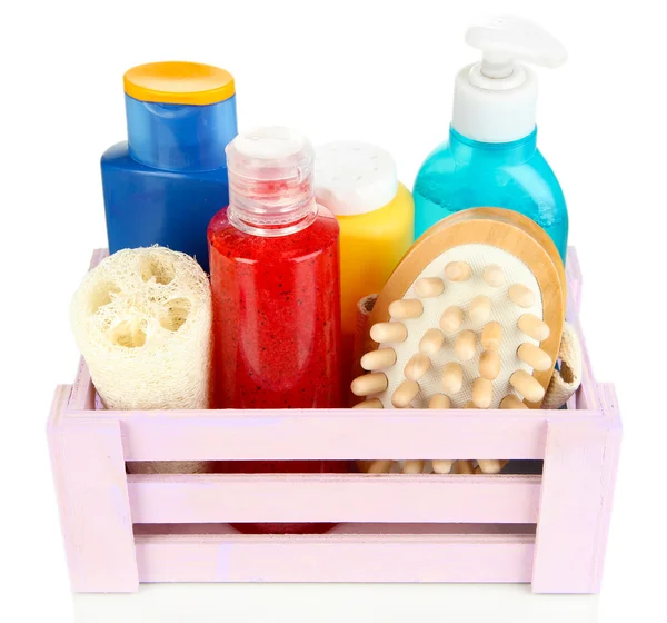 Caja de madera con productos cosméticos aislados en blanco —  Fotos de Stock