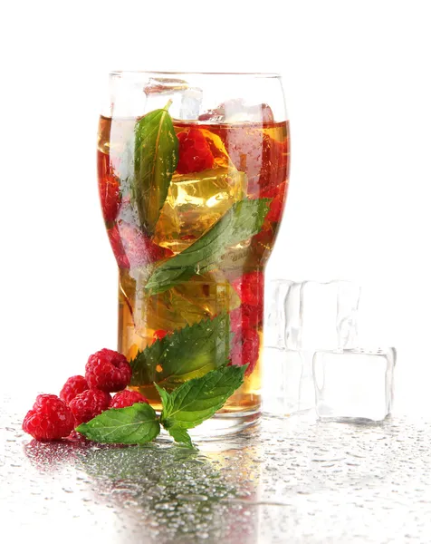 Iced tea with raspberries and mint isolated on white — Stock Photo, Image