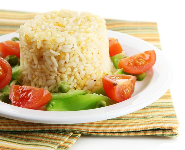 Risotto delicios cu legume izolate pe alb — Fotografie, imagine de stoc