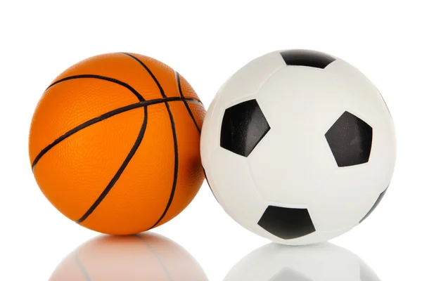 Спортивні м'ячі, ізольовані на білому — стокове фото