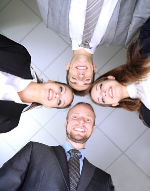 iş ekip birlikte çalışma ofisinde yakın çekim