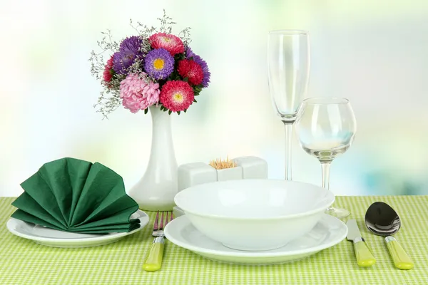 Beautiful table setting for breakfast — Stock Photo, Image