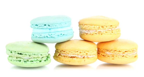 Macaroons suaves isolados em branco — Fotografia de Stock