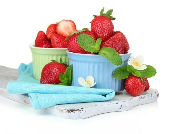 Ripe sweet strawberries in bowls, isolated on white — Stock Photo, Image