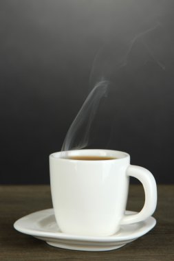 kahve siyah arka plan üzerine ahşap tablo