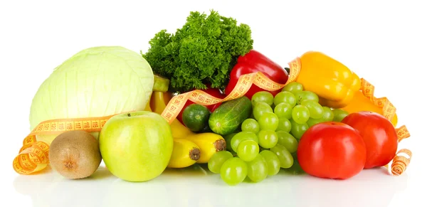 Verduras frescas aisladas en blanco —  Fotos de Stock