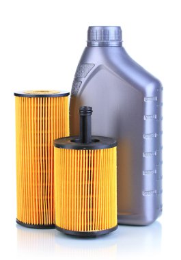 araba yağ filtreleri ve motor yağı olarak izole beyaz olabilir