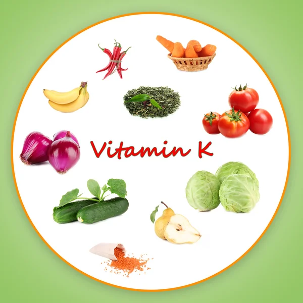 K vitamini içeren besin kolaj — Stok fotoğraf