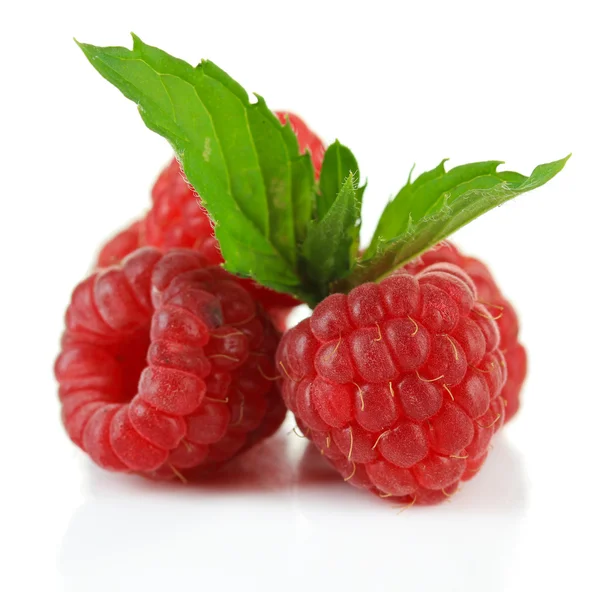 Ripe sweet raspberries isolated on white — Stock Photo, Image