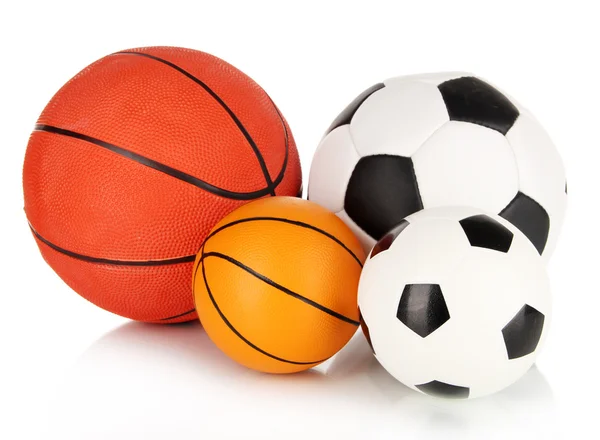 Спортивные мячи, изолированные на белом — стоковое фото