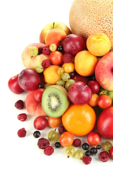 Auswahl an saftigen Früchten, isoliert auf weiß — Stockfoto