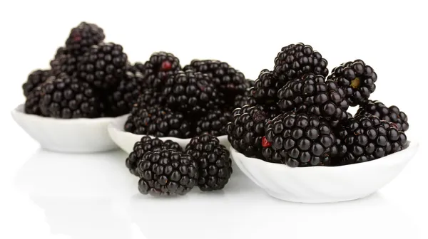 Sweet blackberry in bowl isolated on white — Stock Photo, Image