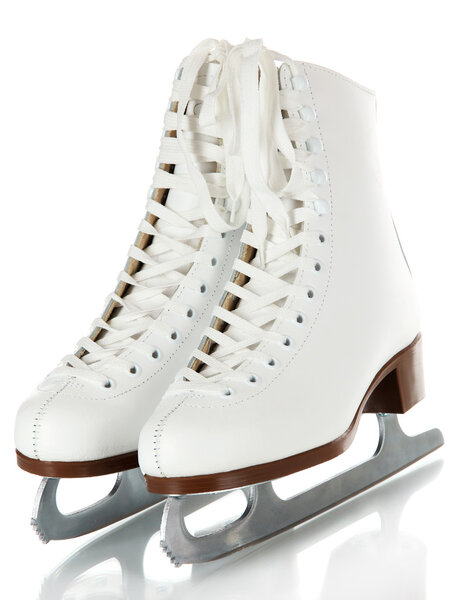 Фигурные коньки на белом