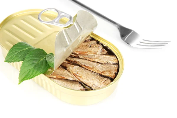 Open blikje met sardines, geïsoleerd op wit — Stockfoto