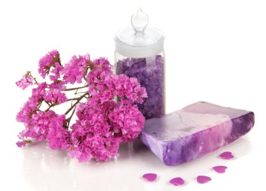 el beyaz izole deniz tuzu ile sabun yapımı