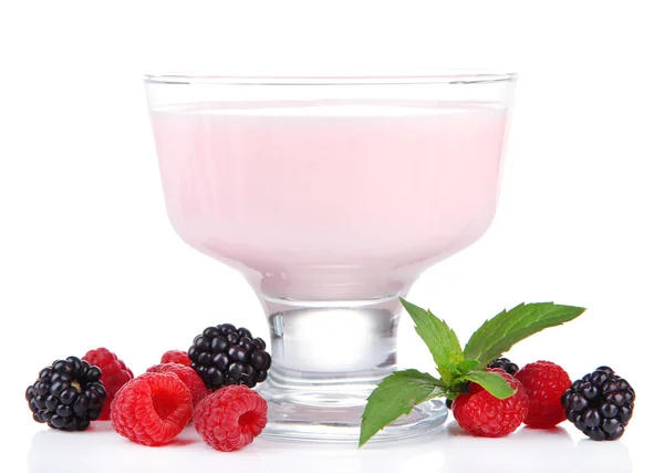 Delicious yogurt with berries isolated on white — Stock Photo, Image