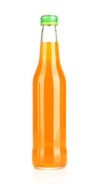 Botella con bebida sabrosa, aislada en blanco —  Fotos de Stock