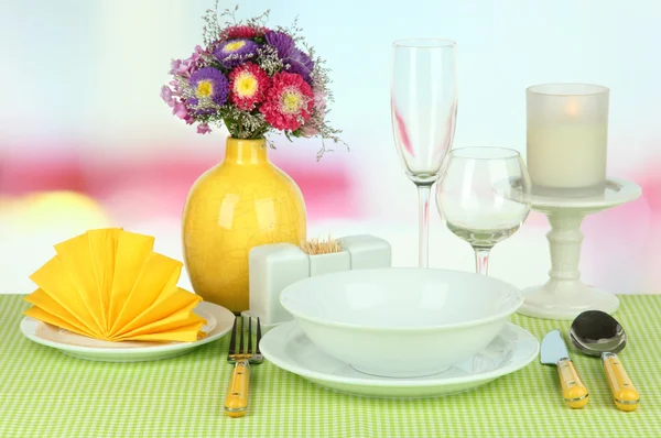 Beautiful table setting for breakfast — Stock Photo, Image