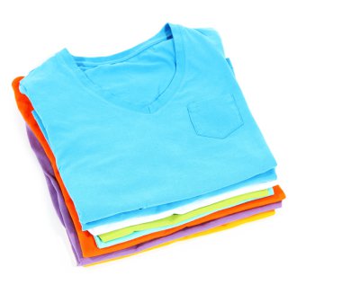 düzgünce katlanmış gömlek üzerine beyaz izole