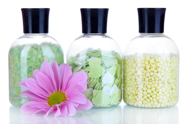 Minerales de aromaterapia: sal de baño colorida aislada en blanco — Foto de Stock