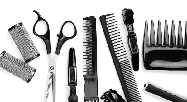 Strumenti professionali per parrucchieri isolati su bianco — Foto Stock