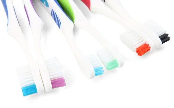 Cepillos de dientes aislados en blanco — Foto de Stock